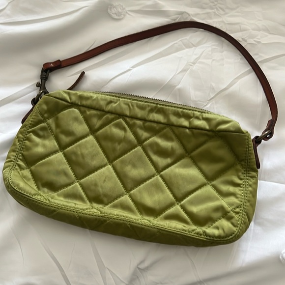 🐢 J. Crew Green Quilted Baguette🐢 - Picture 3 of 9